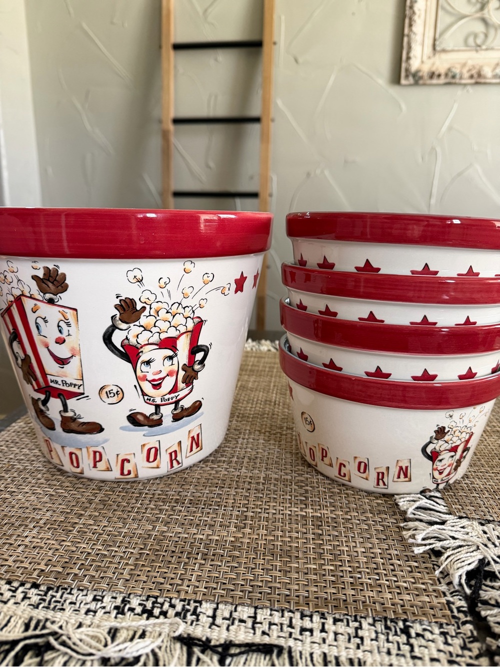 Retro Popcorn Ceramic Bowl Set - Red & White